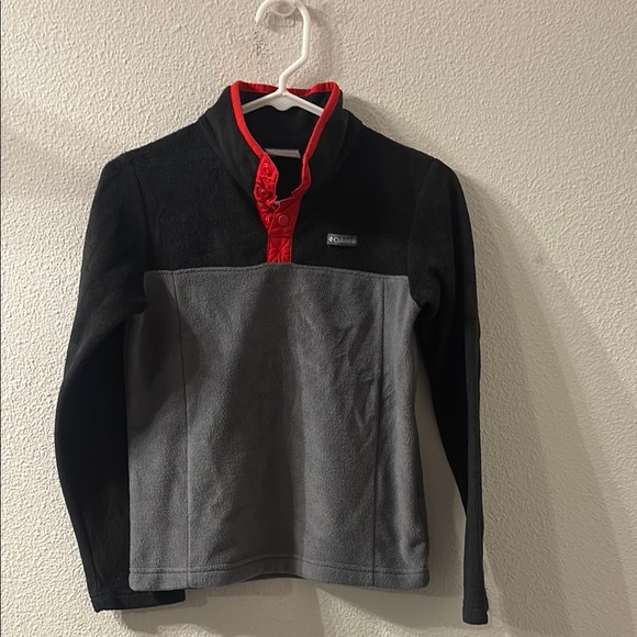 Columbia Black and Gray Fleece Pullover - Picture 1 of 5